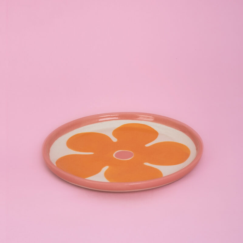 5425
